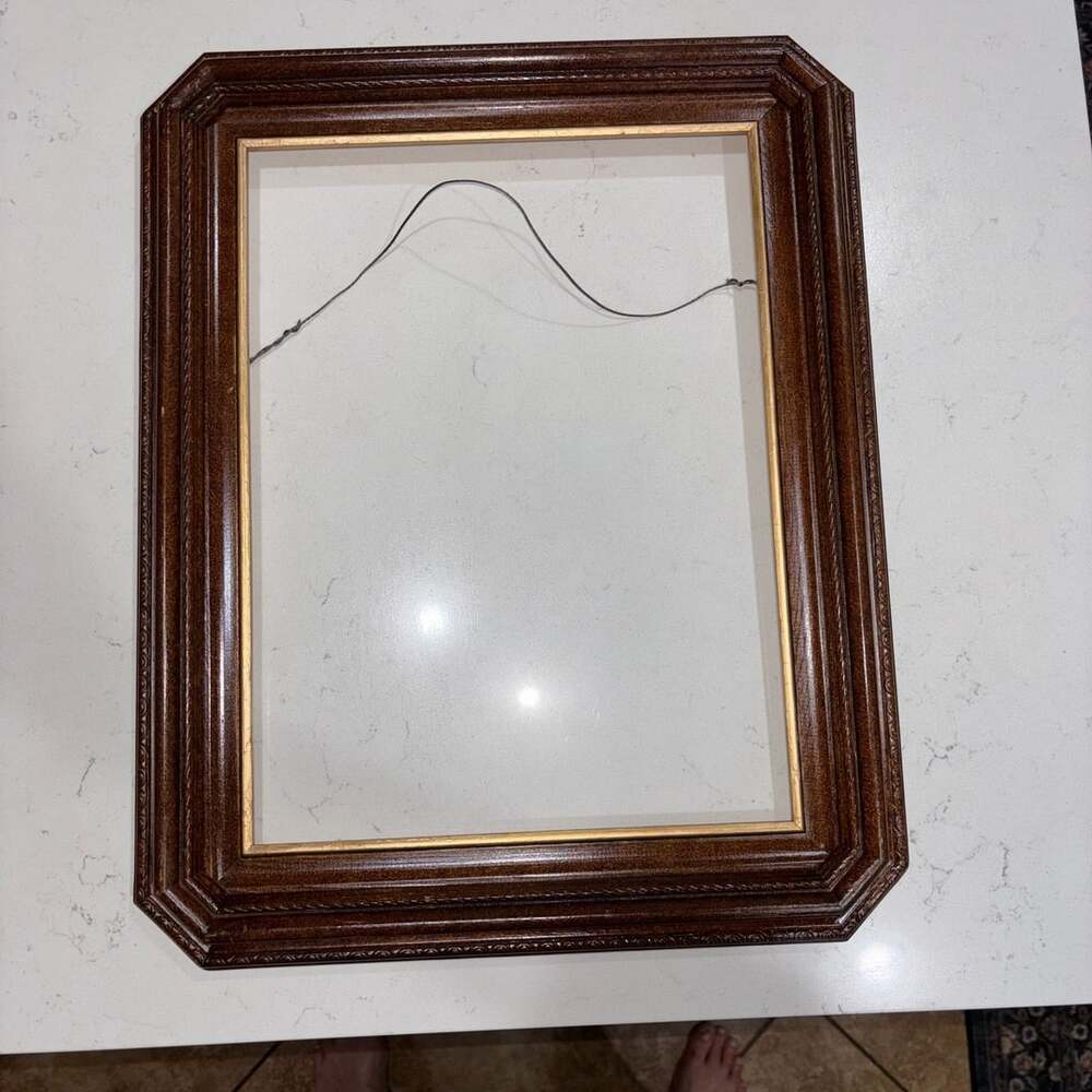 Vintage Ornate Octagonal Wooden Picture Frame Brown Gold Trim Holds 12x16